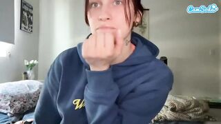 savvvannaxo - Student with small tits with clothespins on her nipples sweetly chatting and teasing in front of the camera