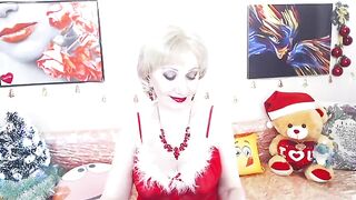 HappyXNights - Milf in a beautiful negligee sweetly chats and teases in front of the camera