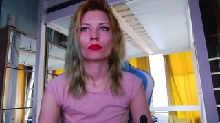 KaroKaroline - The baby is having a nice conversation and is shy about undressing in front of the camera