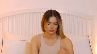 anais - Latina chats sweetly and teases in front of the camera