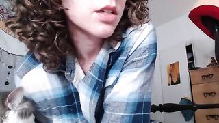 TrollopTaylor - A slutty curly-haired babe sweetly chats and dances in front of the camera