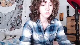 TrollopTaylor - A slutty curly-haired babe sweetly chats and dances in front of the camera