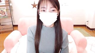 MAIxxz9 -  Asian girl chats with chat and does not want to undress but wants to earn more money