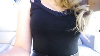 Kiralovesyou - Slutty blonde in a tank top sweetly chatting and teasing in front of the camera