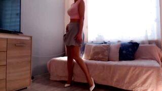 _Liv_ -  Skinny babe with big tits in clothes dancing in front of the camera and sweetly chatting with chato