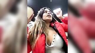 melanny10 - Latina in clothes films herself on camera on the street and chats nicely with the chat and is not embarrassed that someone will see her