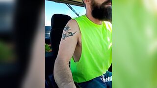 loader_hand - Bearded man films himself driving