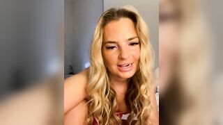 SexyWillowUk - Blonde in a bodysuit teases in front of a camera and sweetly communicates with the chat