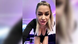 KirstieVegas - Slutty blonde milfochka with silicon tits and shows her pussy with lavens inside her