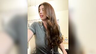 RoxxyDallas - a little girl sweetly chatting and teasing in pretty pyjamas.